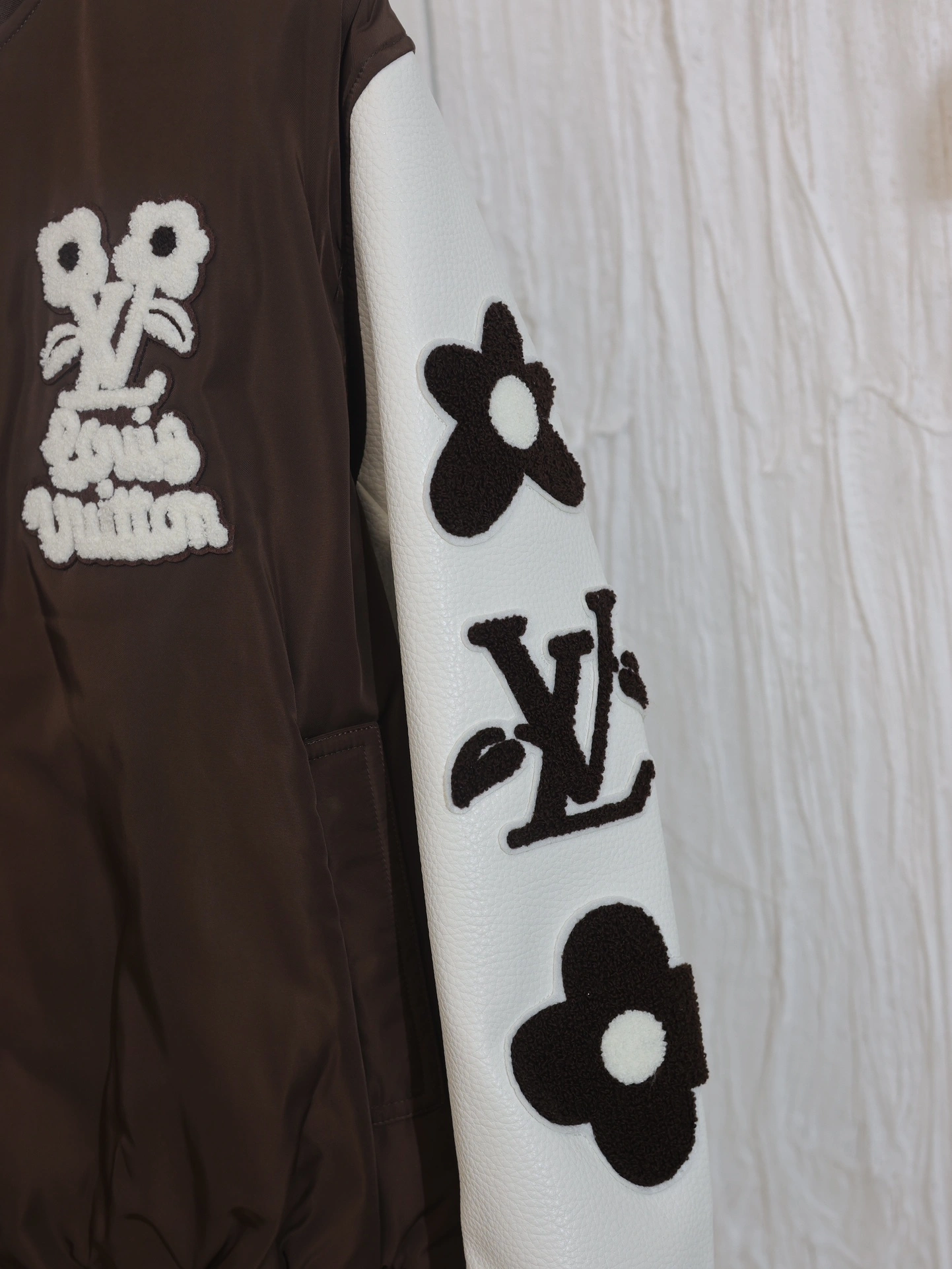 wg.luxury-- 8V embroidery oversized item:D-F431J5504